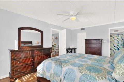 Image 15 of 54 For 464 Paula Drive 301