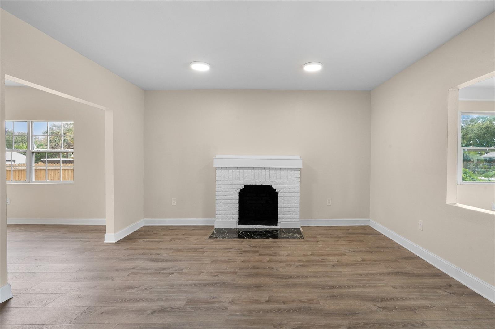 Image 11 of 46 For 1739 19th Avenue S