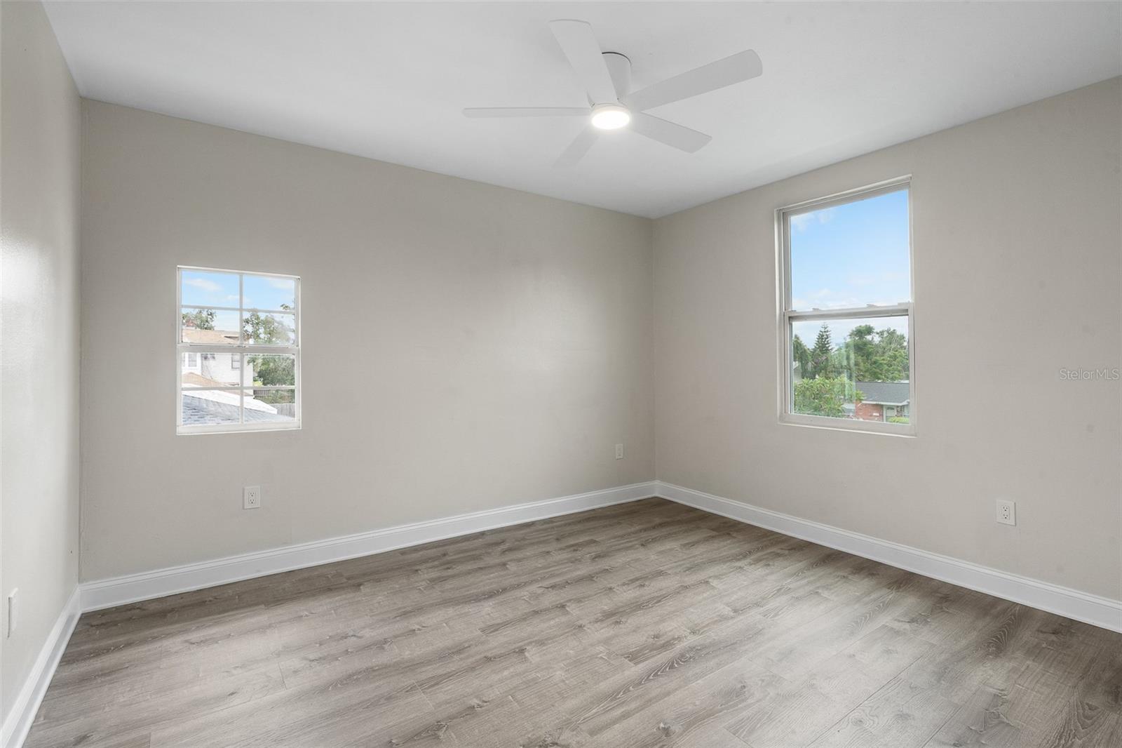 Image 20 of 46 For 1739 19th Avenue S