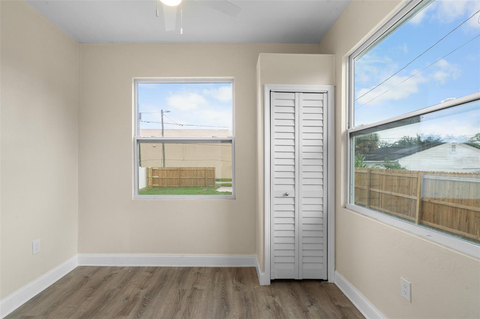 Image 29 of 46 For 1739 19th Avenue S
