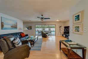 Image 8 of 40 For 13880 88th Terrace