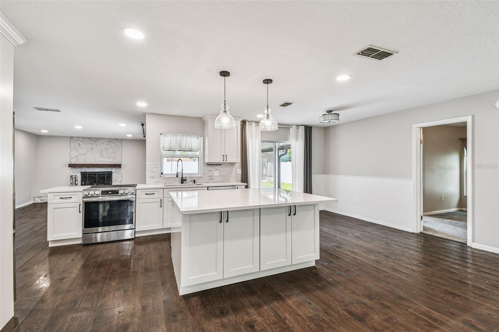 Image 12 of 74 For 17630 Meadowbridge Drive