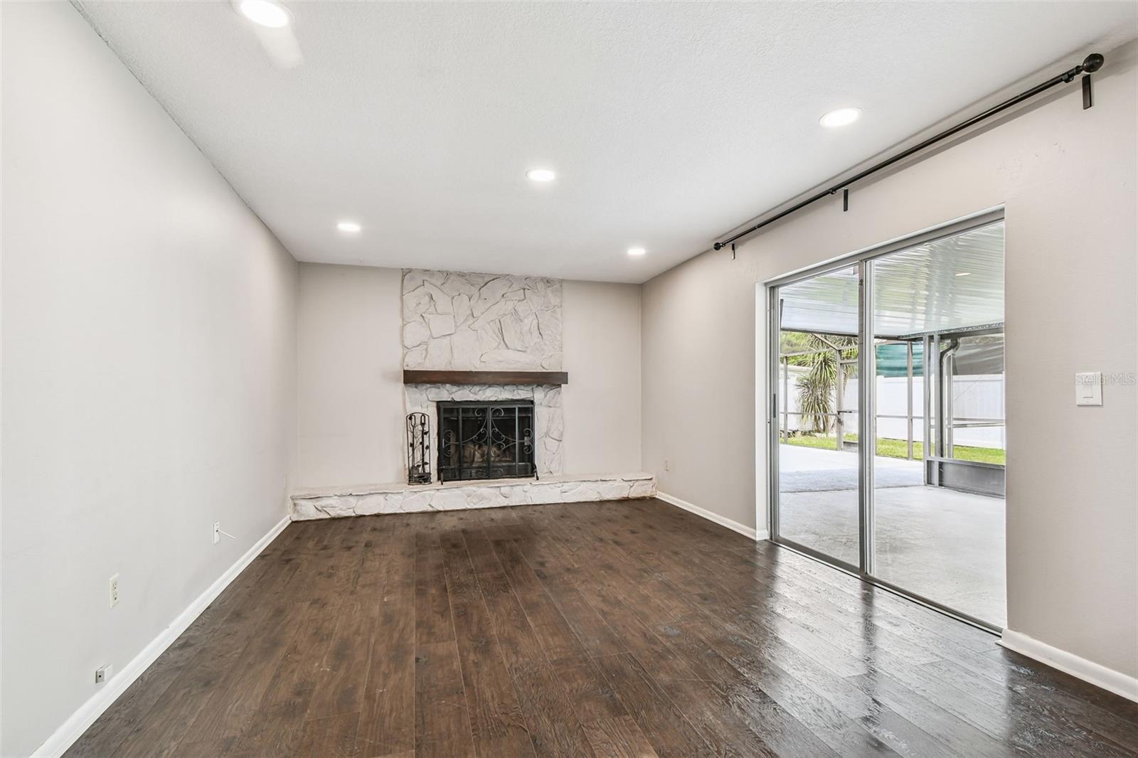 Image 37 of 74 For 17630 Meadowbridge Drive