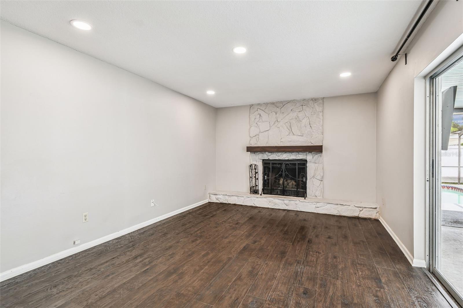 Image 38 of 74 For 17630 Meadowbridge Drive