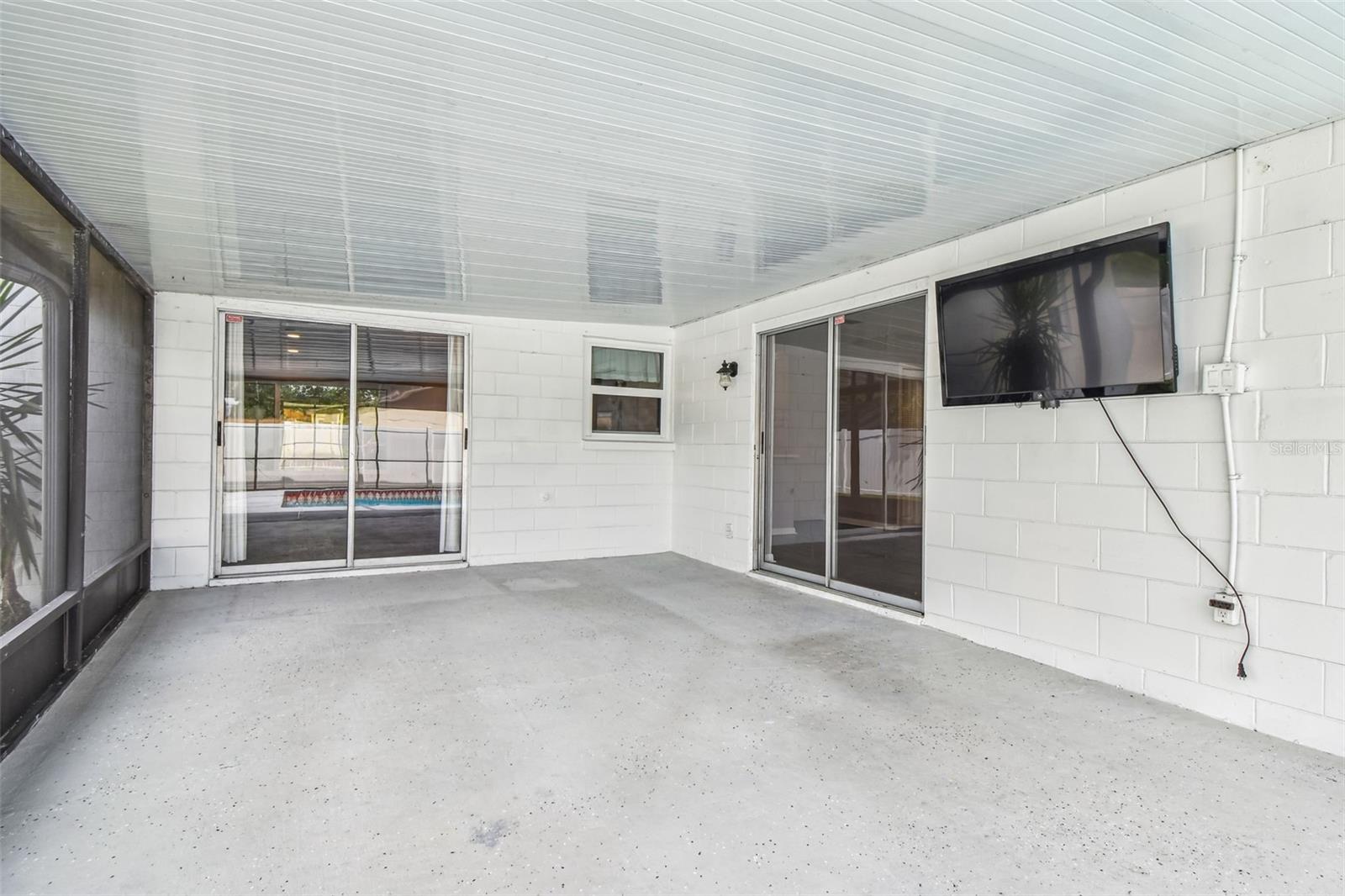 Image 55 of 74 For 17630 Meadowbridge Drive