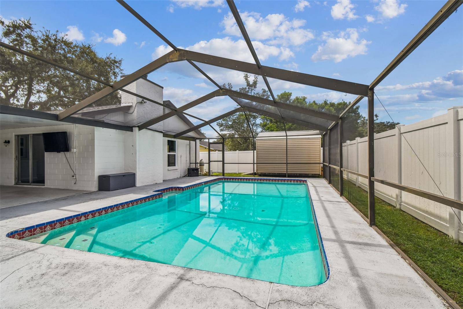 Image 62 of 74 For 17630 Meadowbridge Drive