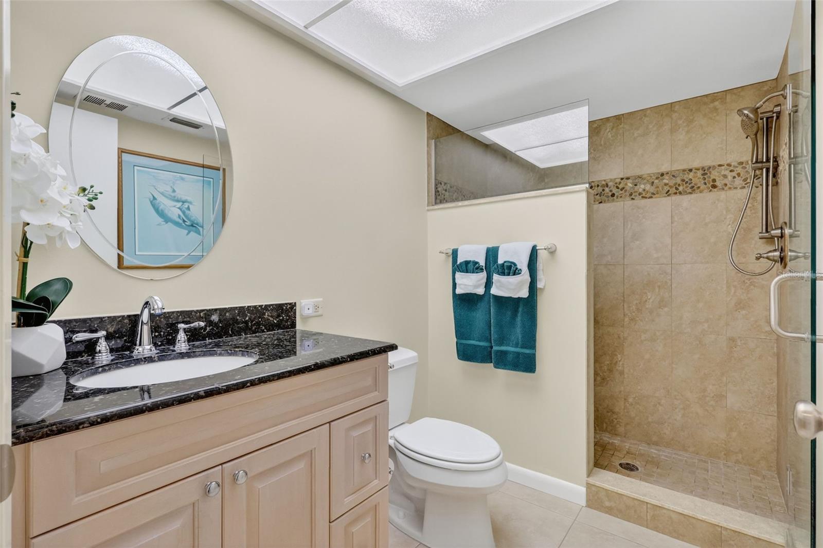 Image 22 of 67 For 13300 Indian Rocks Road 403