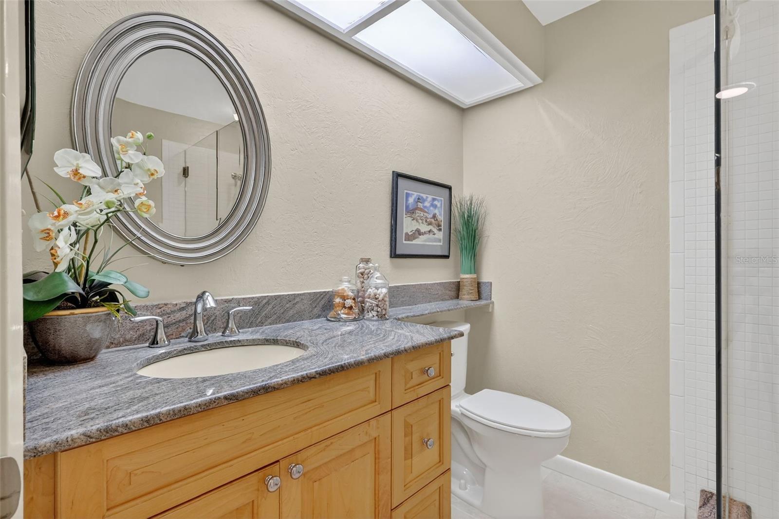 Image 56 of 67 For 13300 Indian Rocks Road 403
