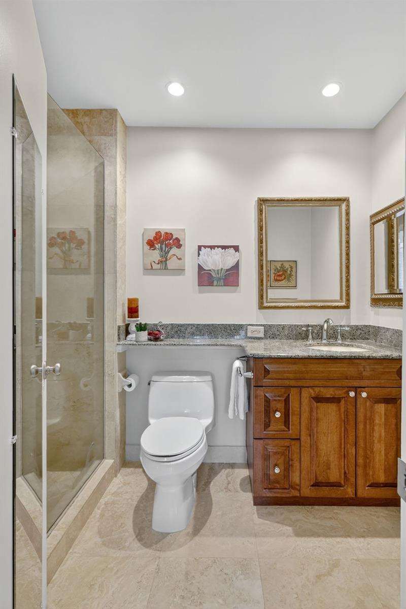 Image 64 of 67 For 13300 Indian Rocks Road 403