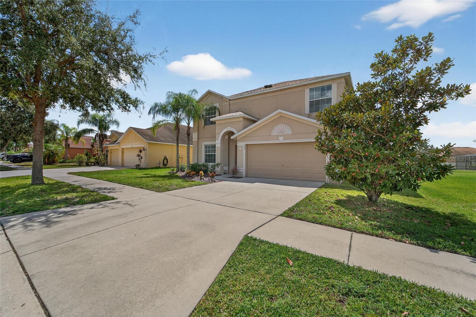 Image 3 of 100 For 609 Tanana Fall Drive