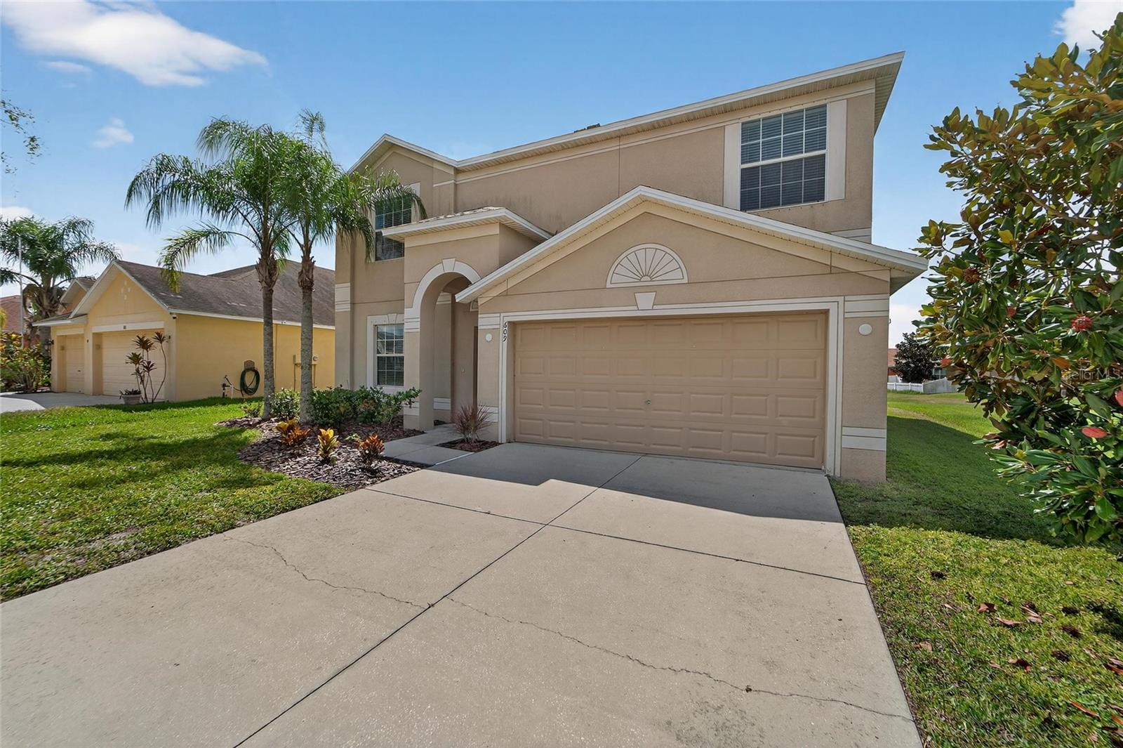 Image 6 of 100 For 609 Tanana Fall Drive