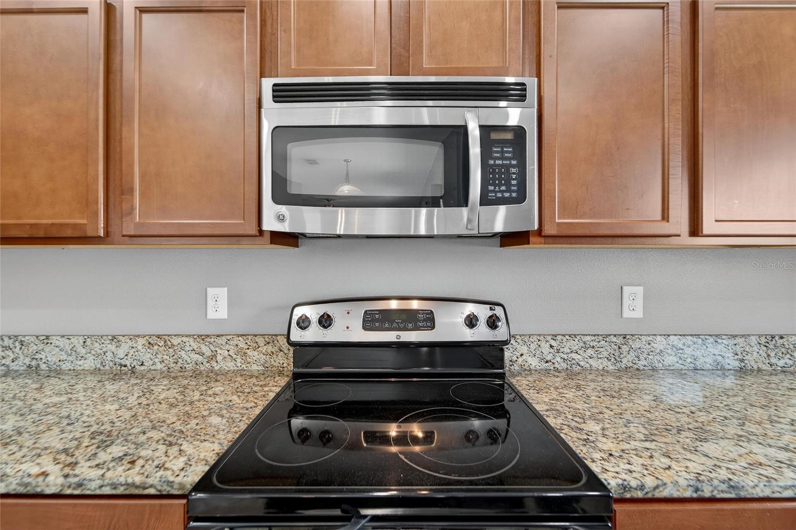 Image 69 of 100 For 609 Tanana Fall Drive