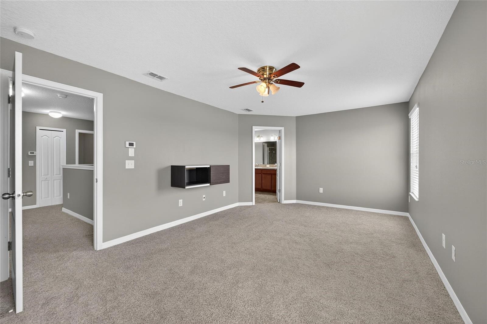 Image 75 of 100 For 609 Tanana Fall Drive