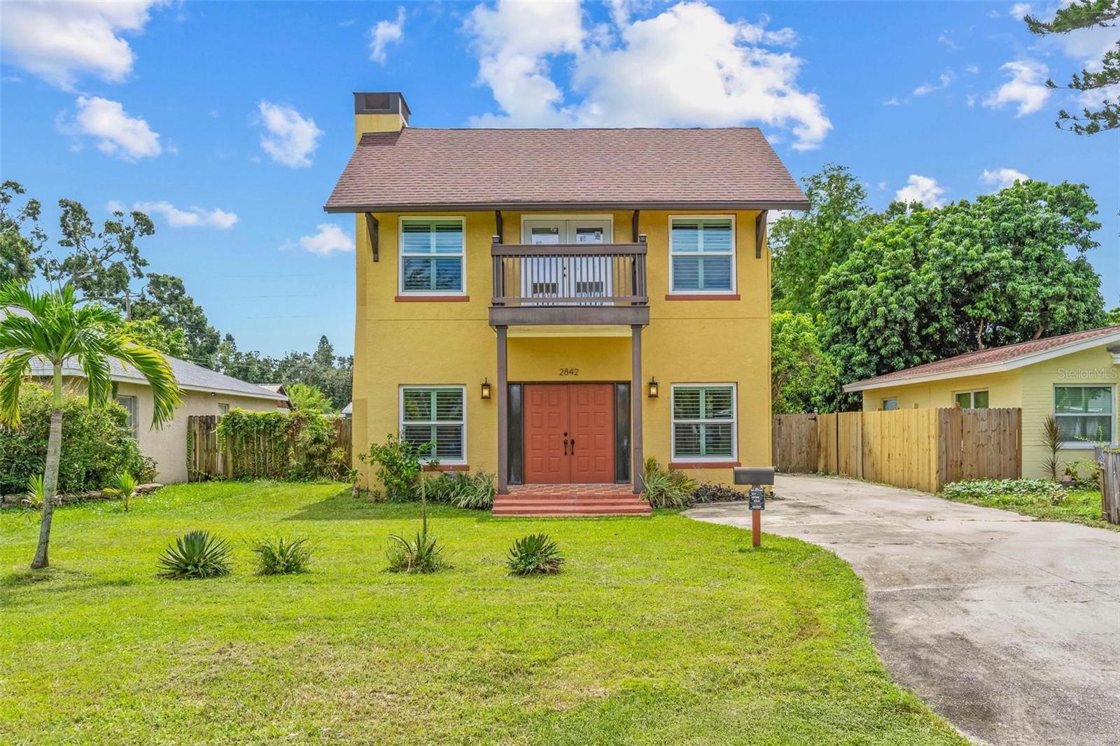 Image 2 of 31 For 2842 16th Avenue N