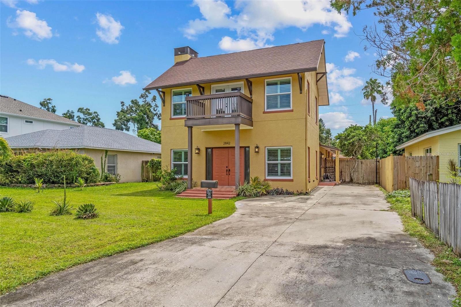 Image 3 of 31 For 2842 16th Avenue N
