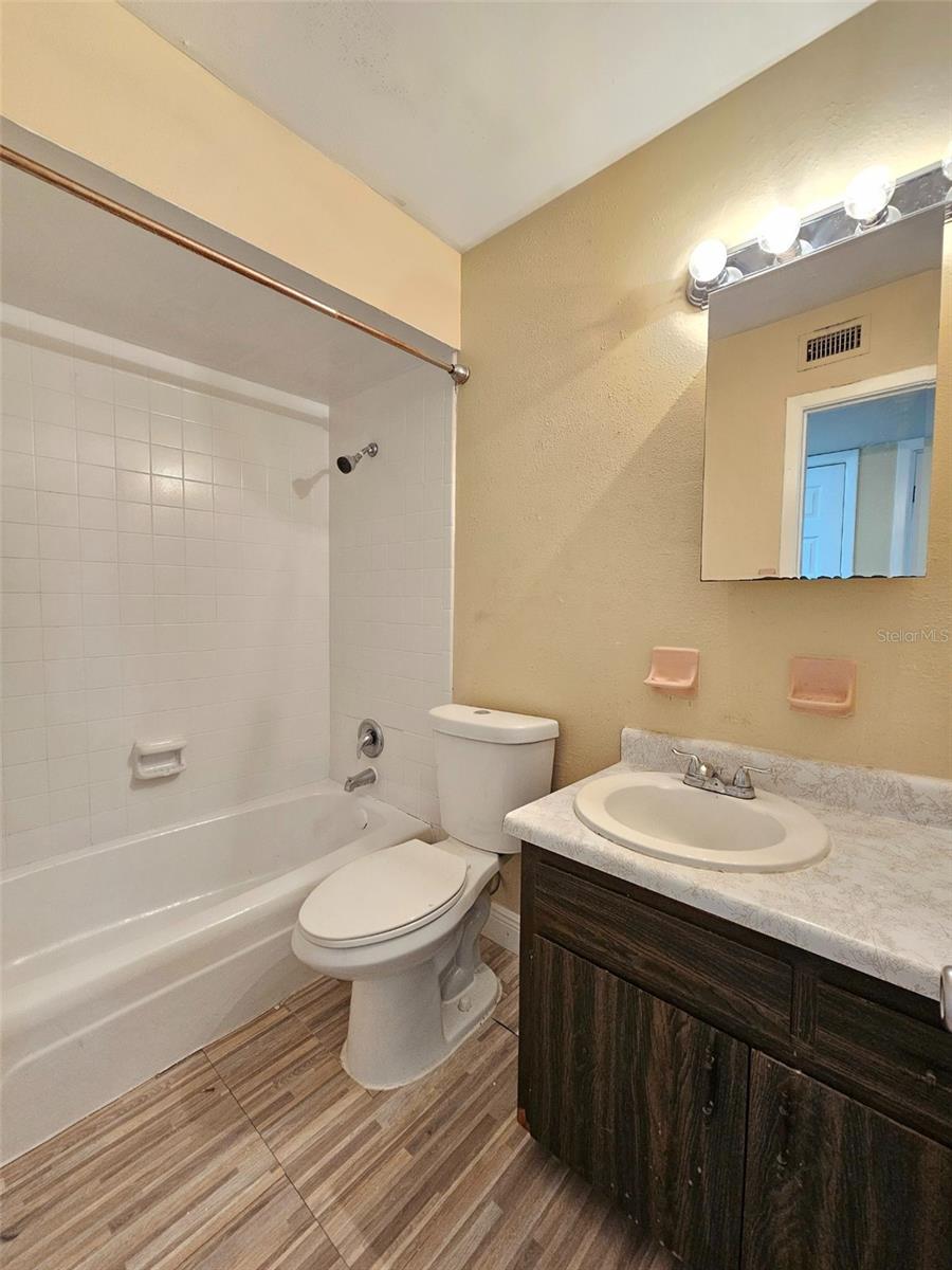 Image 16 of 22 For 7602 Powhatan Avenue 2