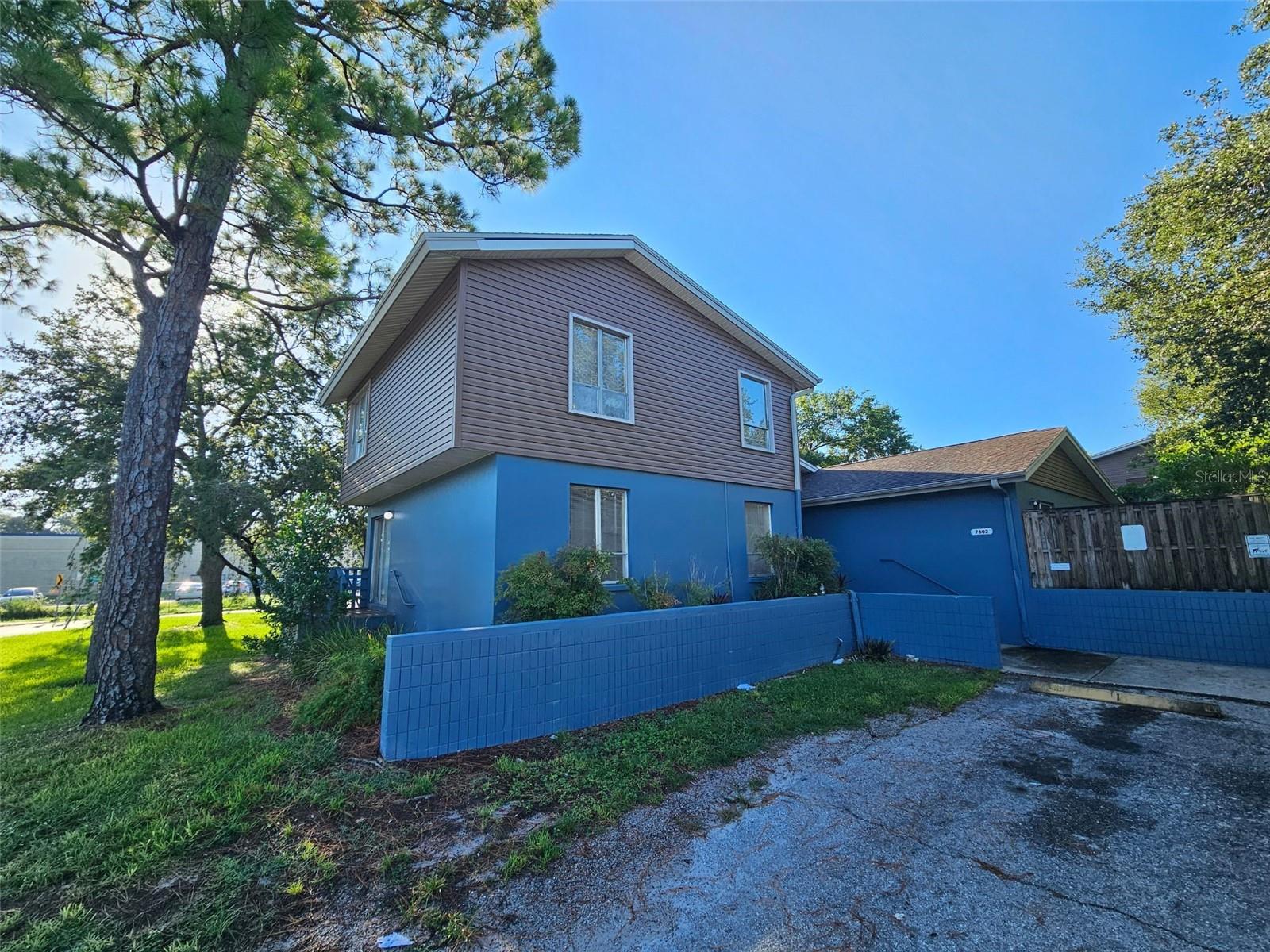 Image 19 of 22 For 7602 Powhatan Avenue 2