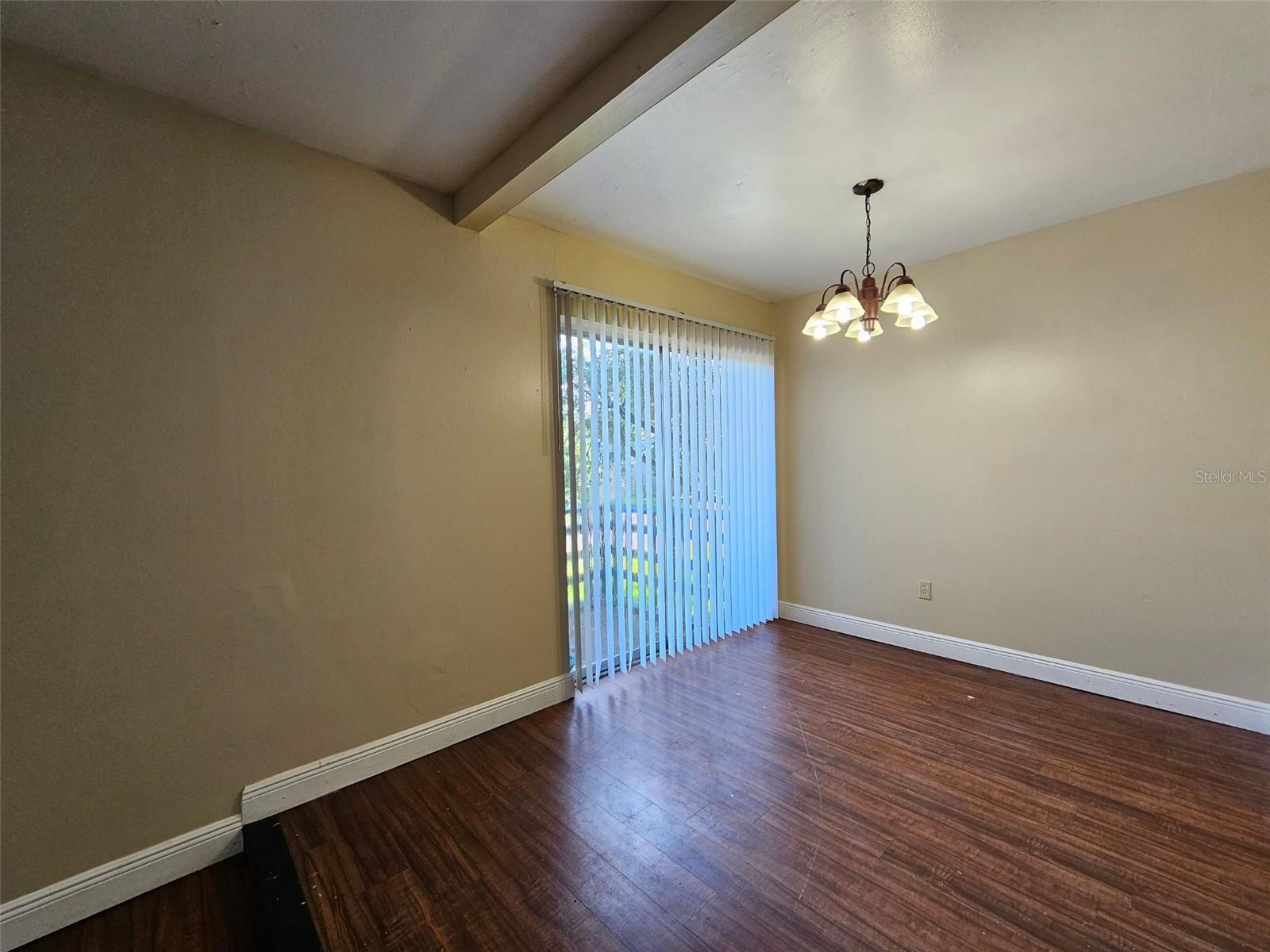 Image 4 of 22 For 7602 Powhatan Avenue 2