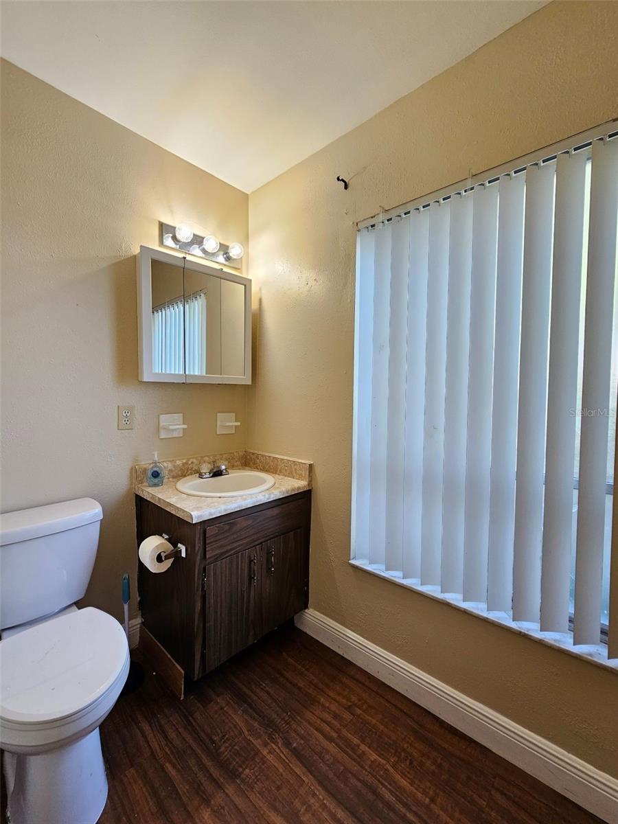 Image 8 of 22 For 7602 Powhatan Avenue 2