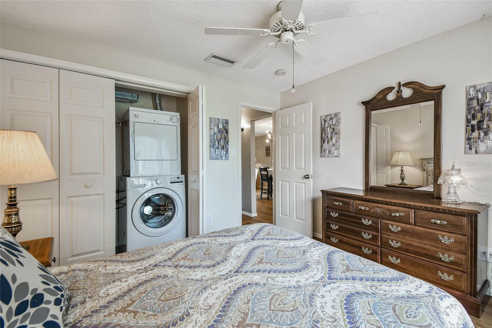 Image 22 of 70 For 3841 Trophy Boulevard 3841