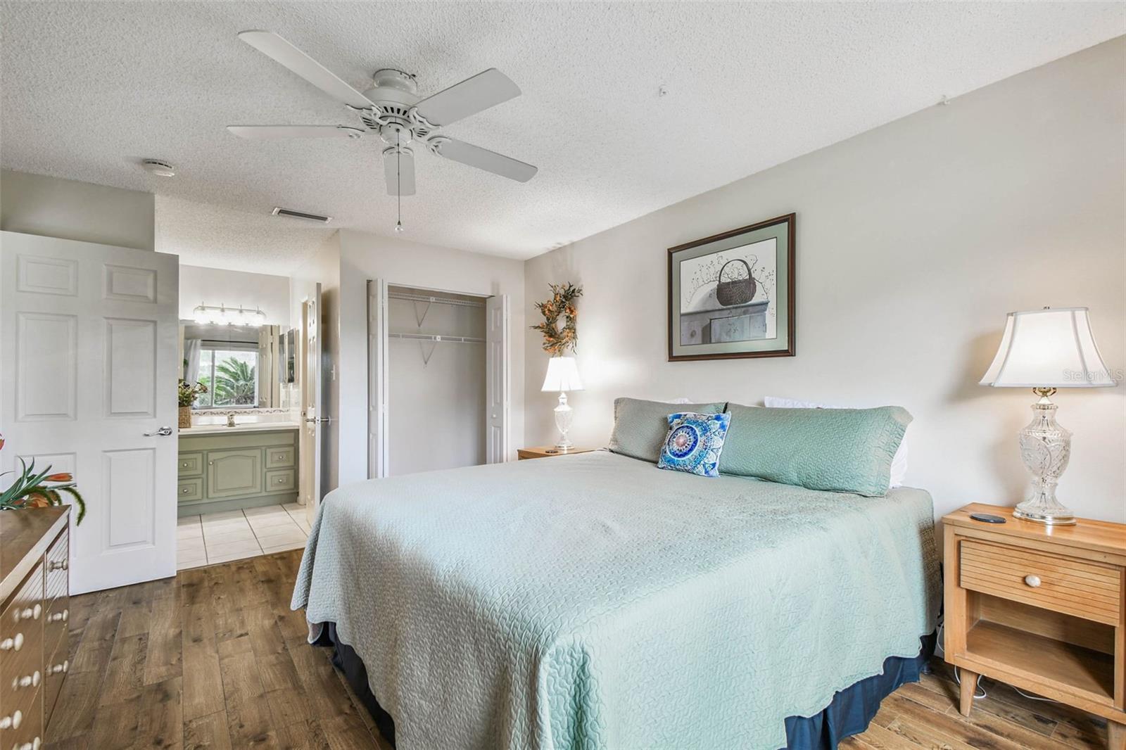 Image 40 of 70 For 3841 Trophy Boulevard 3841