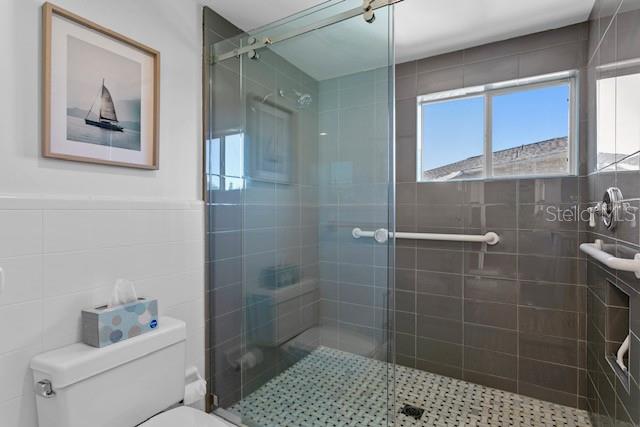 Image 46 of 48 For 2904 Shoreview Place