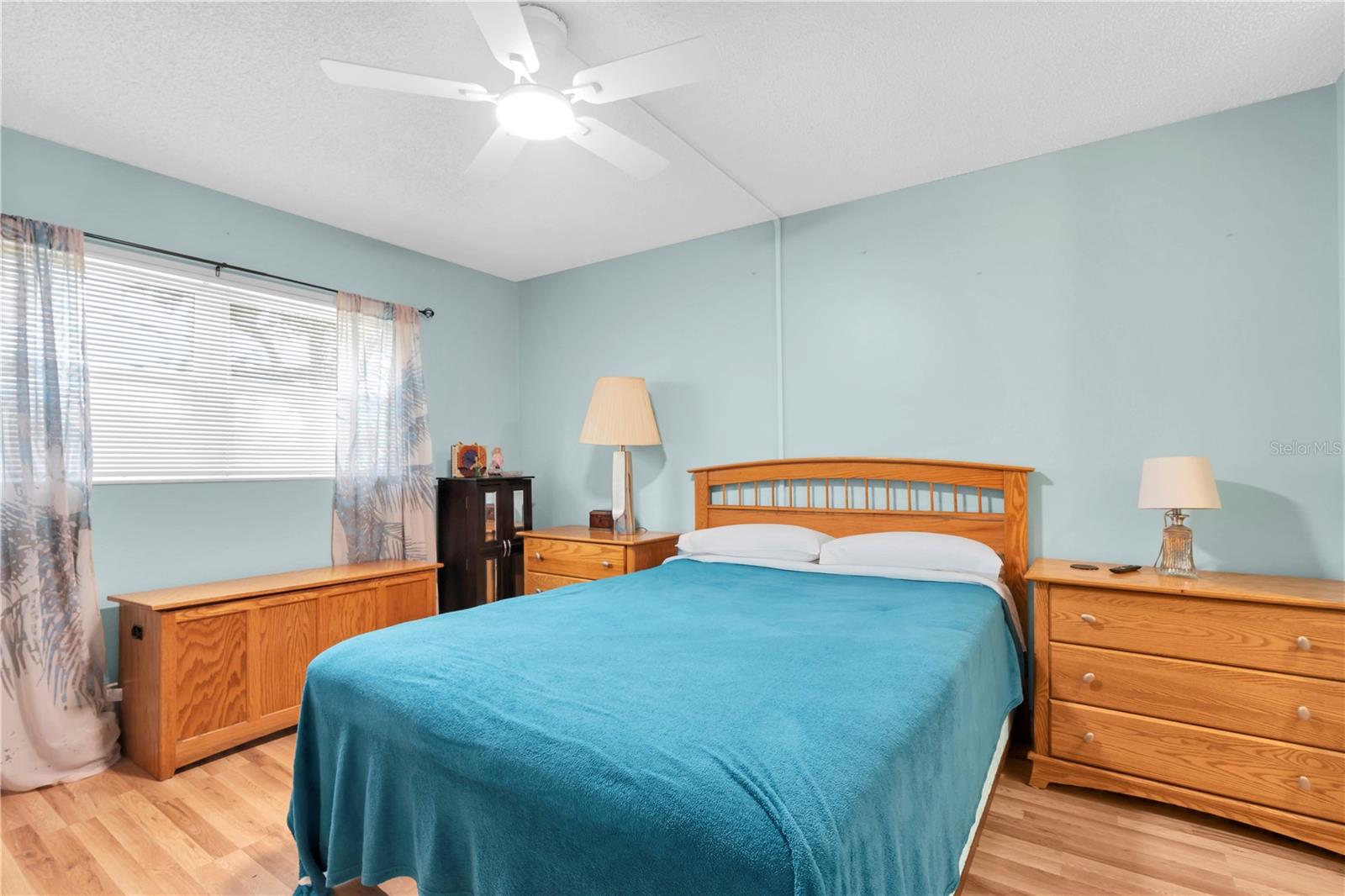 Image 14 of 33 For 11485 Oakhurst Road 207