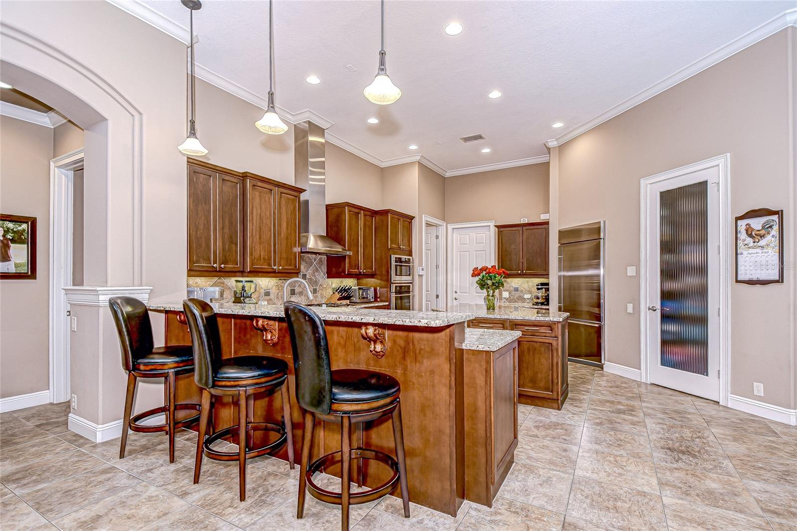 Image 17 of 43 For 21327 Lake Vienna Drive