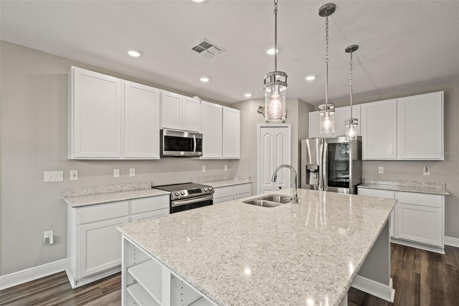 Image 13 of 100 For 8235 Abby Brooks Circle