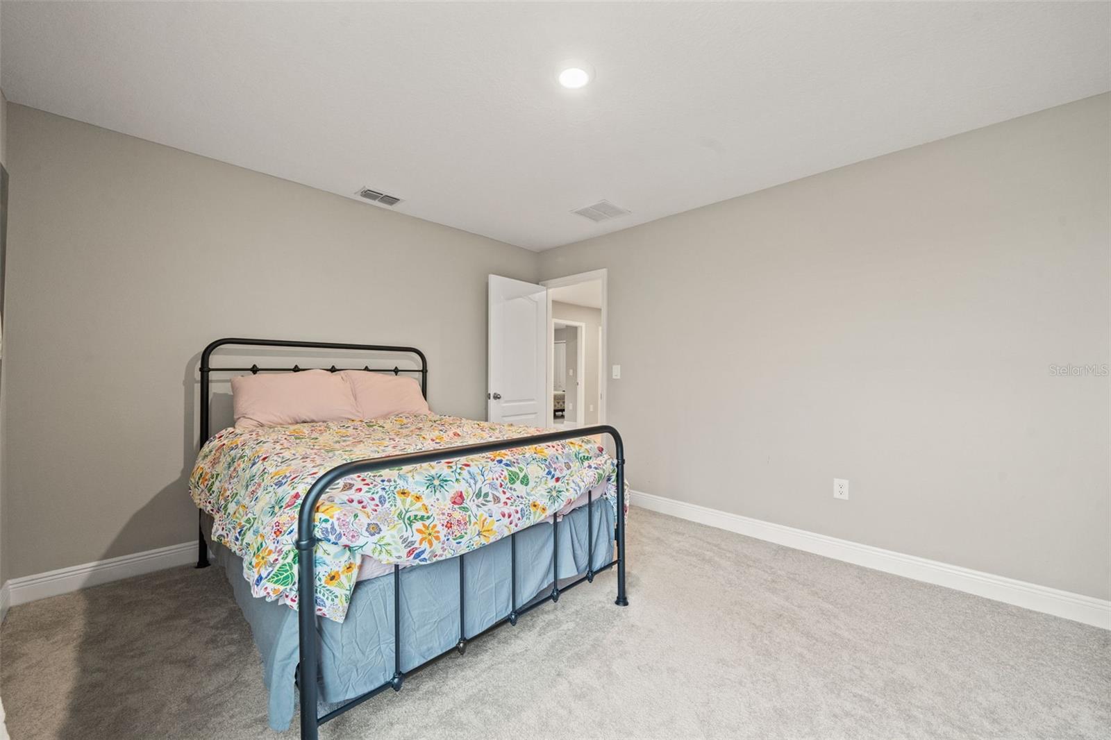 Image 23 of 100 For 8235 Abby Brooks Circle