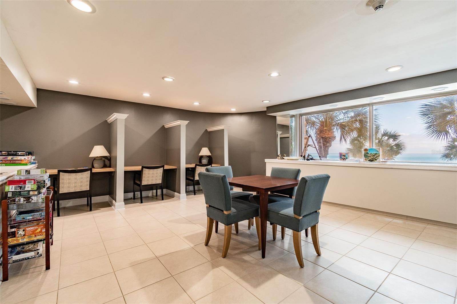 Image 44 of 57 For 880 Mandalay Avenue N1002