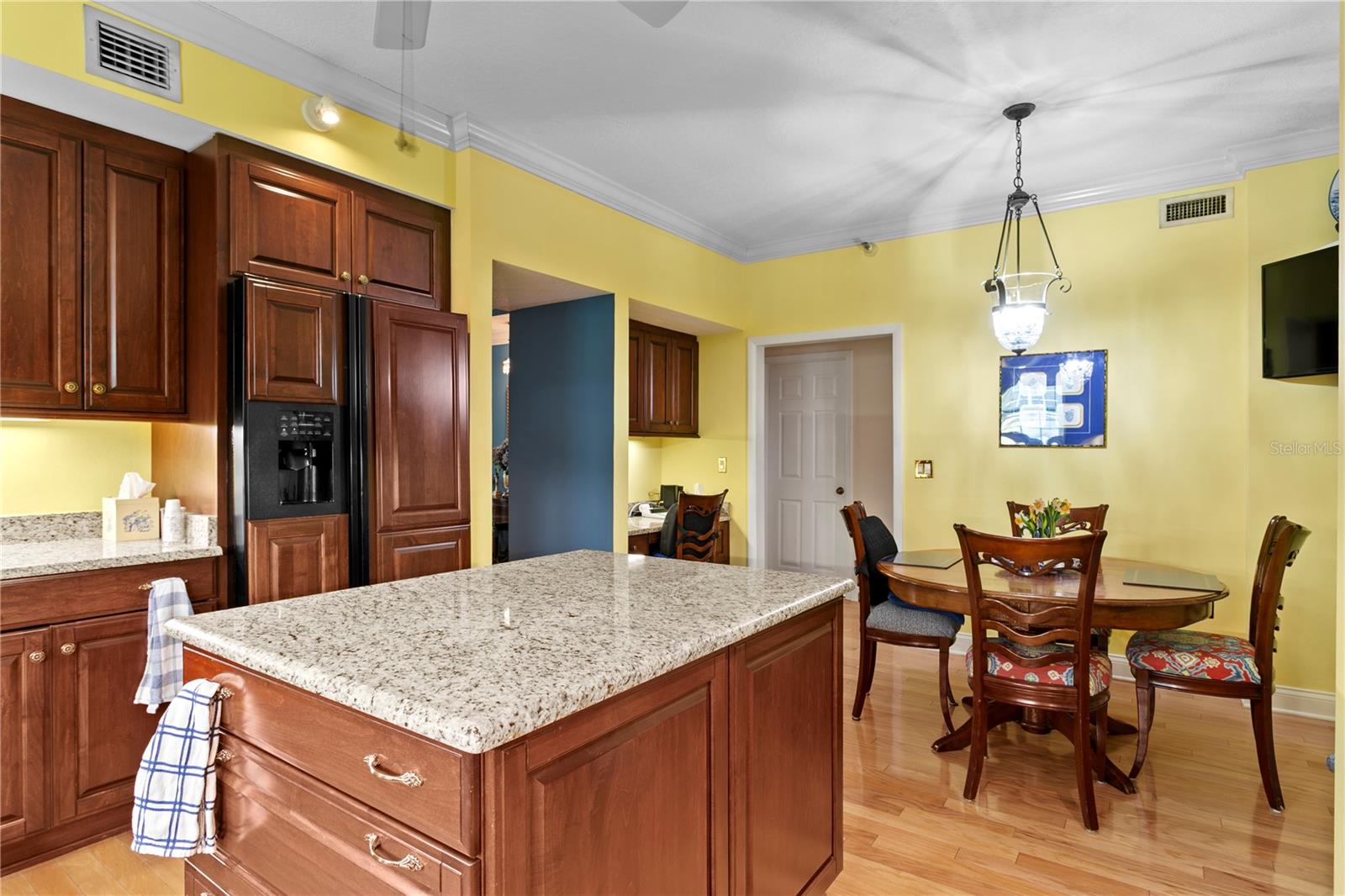 Image 19 of 38 For 1600 Macdill Avenue 204