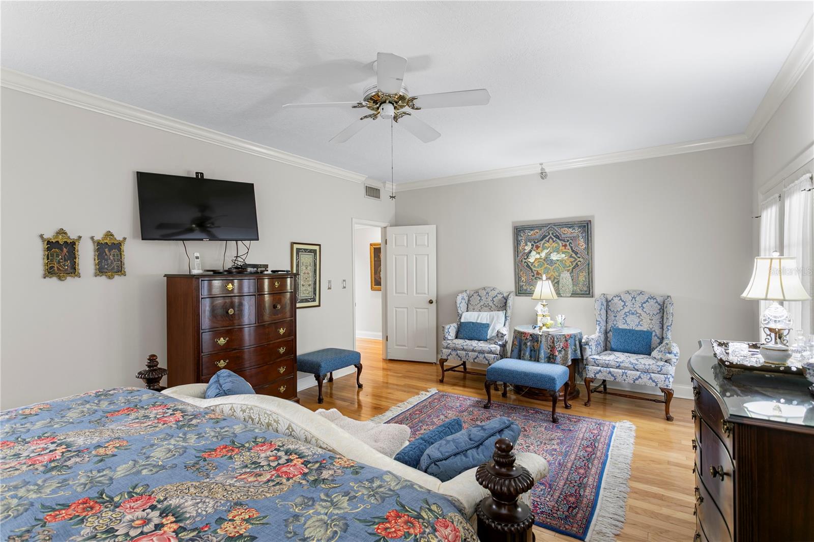 Image 22 of 38 For 1600 Macdill Avenue 204