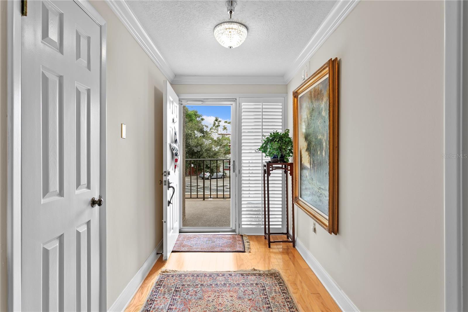 Image 3 of 38 For 1600 Macdill Avenue 204