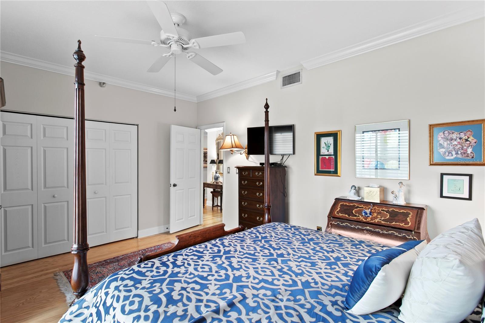 Image 33 of 38 For 1600 Macdill Avenue 204