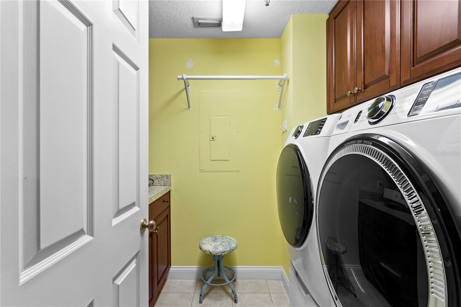 Image 35 of 38 For 1600 Macdill Avenue 204