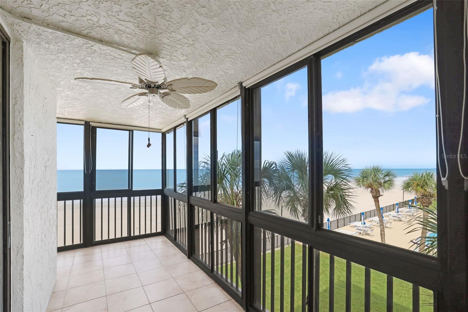 Image 33 of 58 For 18304 Gulf Boulevard 217