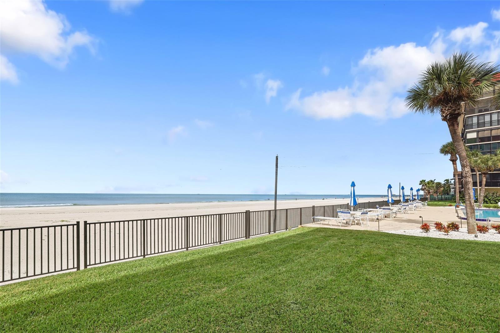 Image 37 of 58 For 18304 Gulf Boulevard 217
