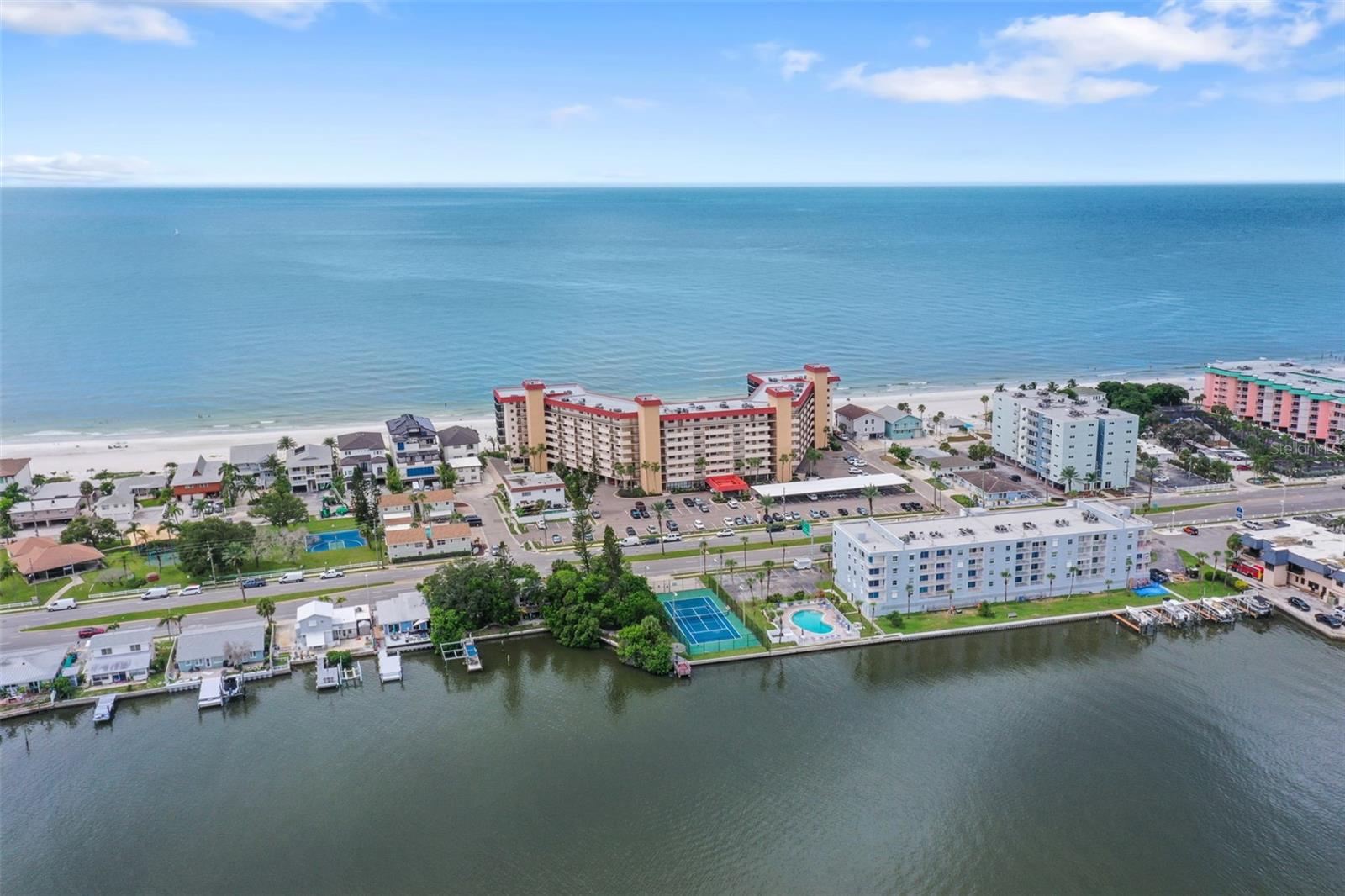 Image 55 of 58 For 18304 Gulf Boulevard 217