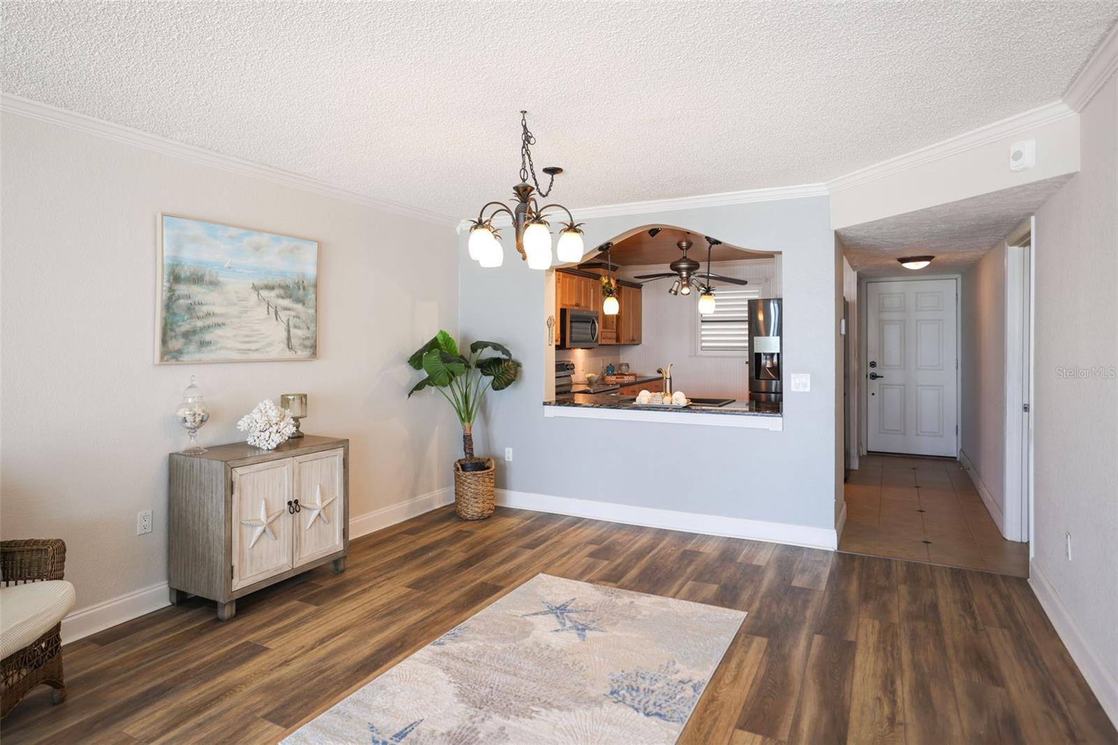 Image 7 of 58 For 18304 Gulf Boulevard 217