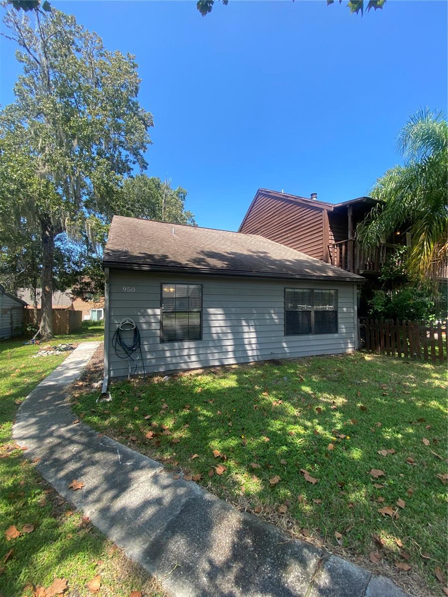 Details for 950 Village Drive, BROOKSVILLE, FL 34601