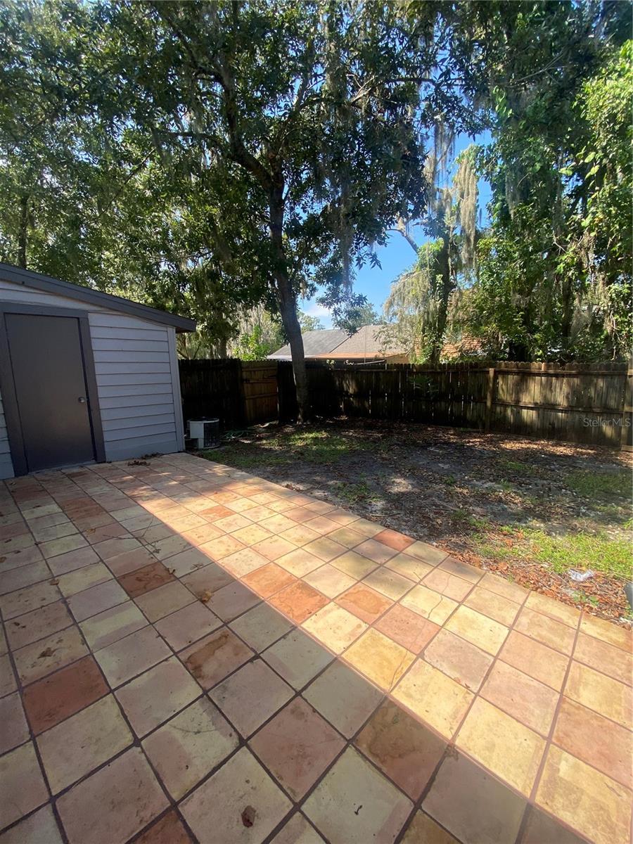 Image 11 of 13 For 950 Village Drive