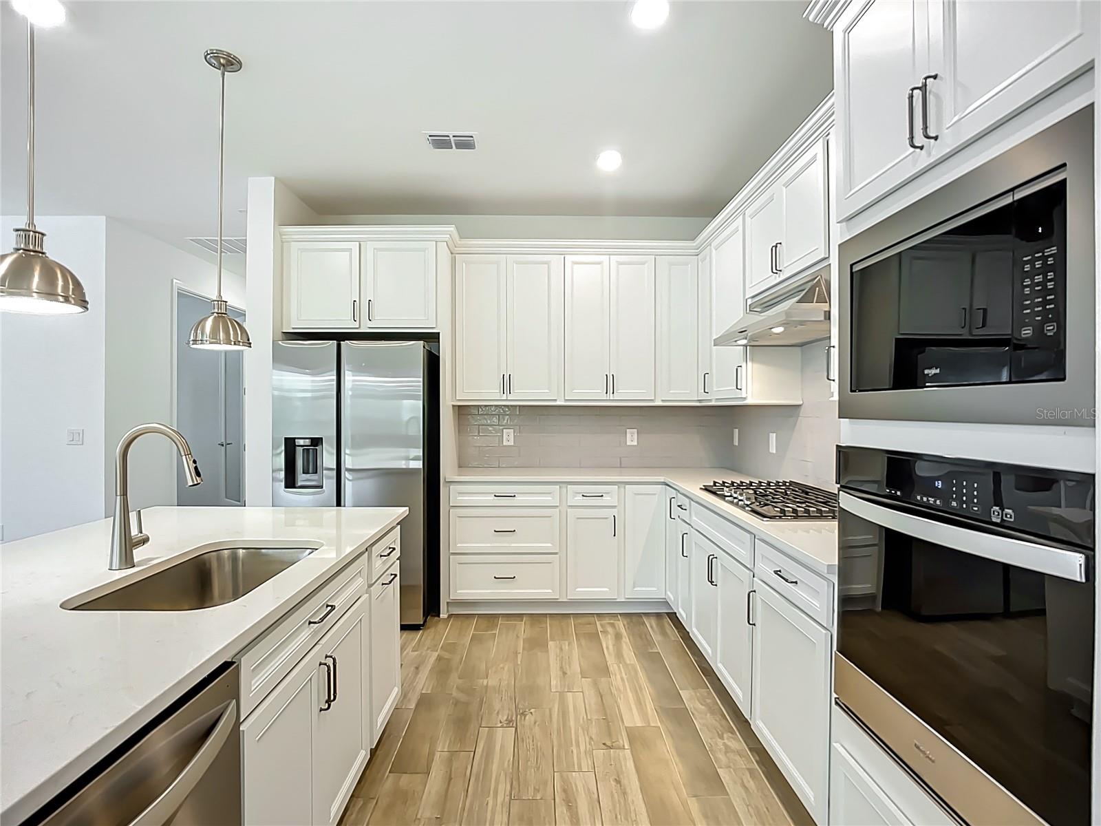 Image 12 of 32 For 10005 Patterson Way