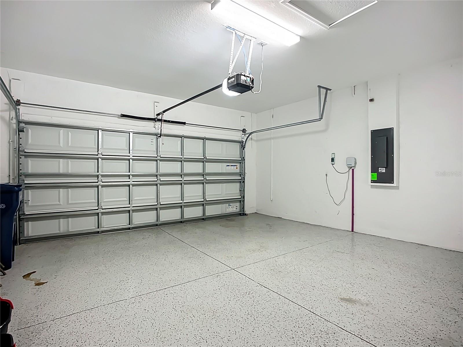 Image 24 of 32 For 10005 Patterson Way