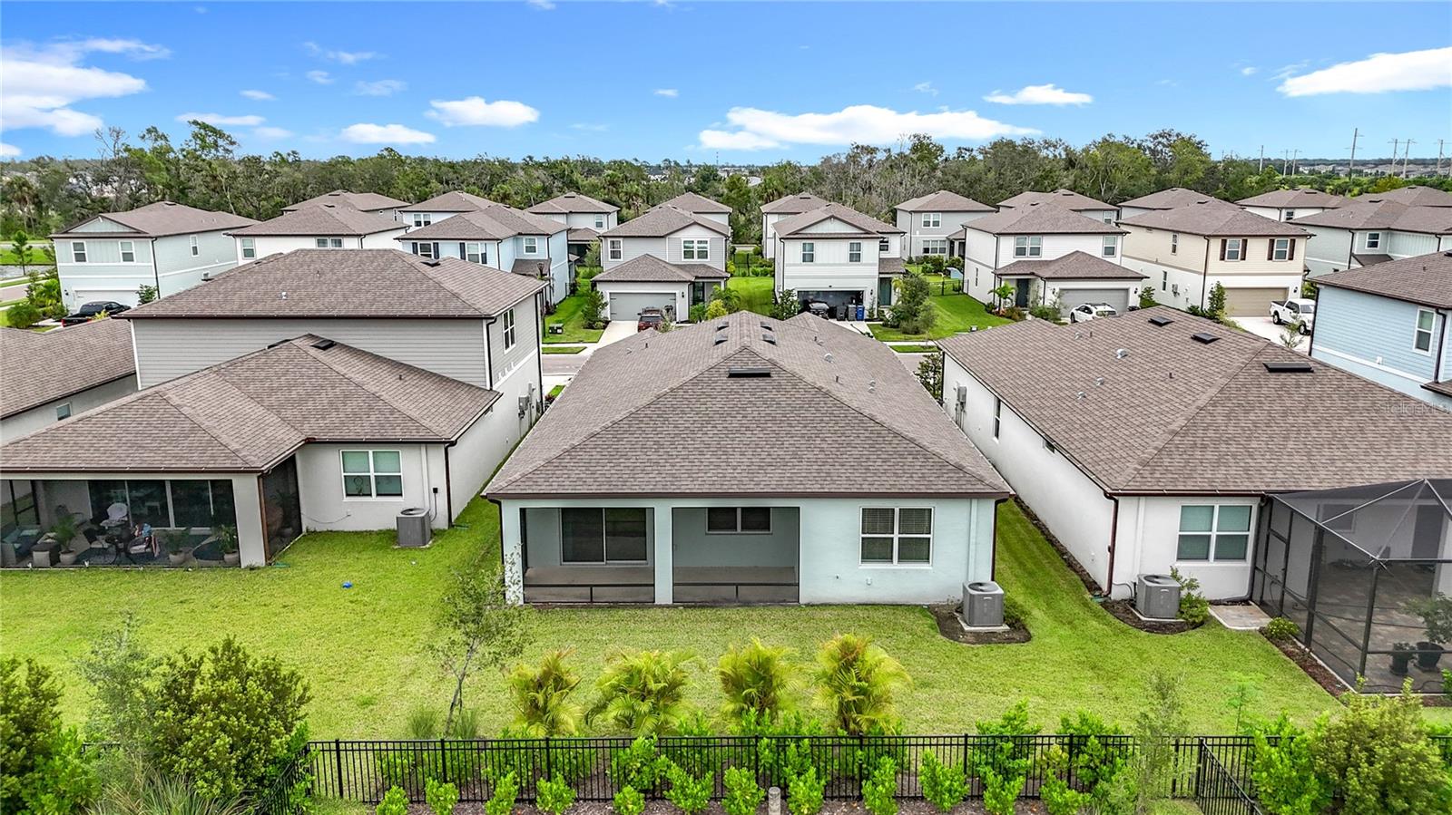 Image 27 of 32 For 10005 Patterson Way