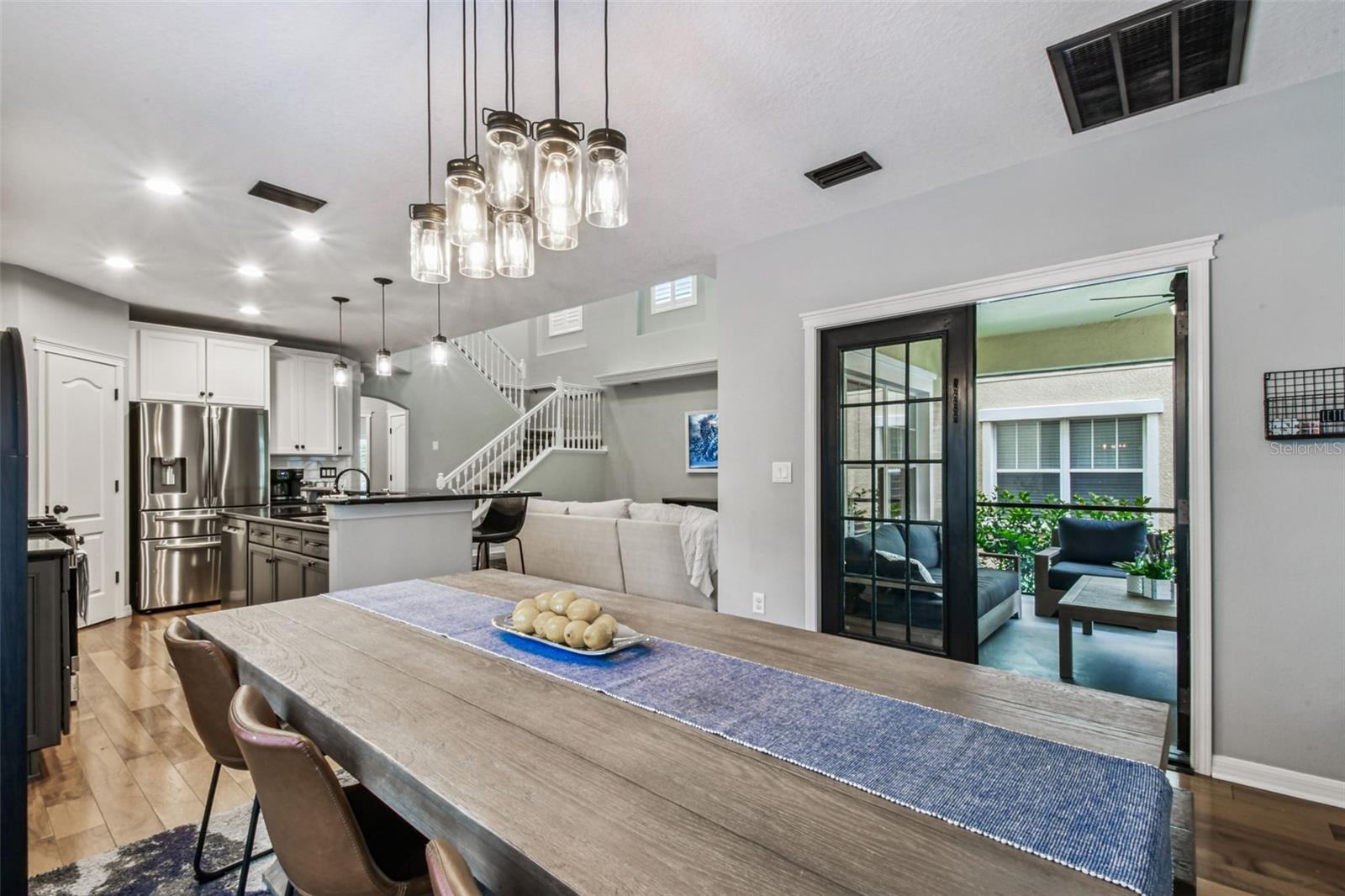 Image 32 of 89 For 5907 Beaconpark Street