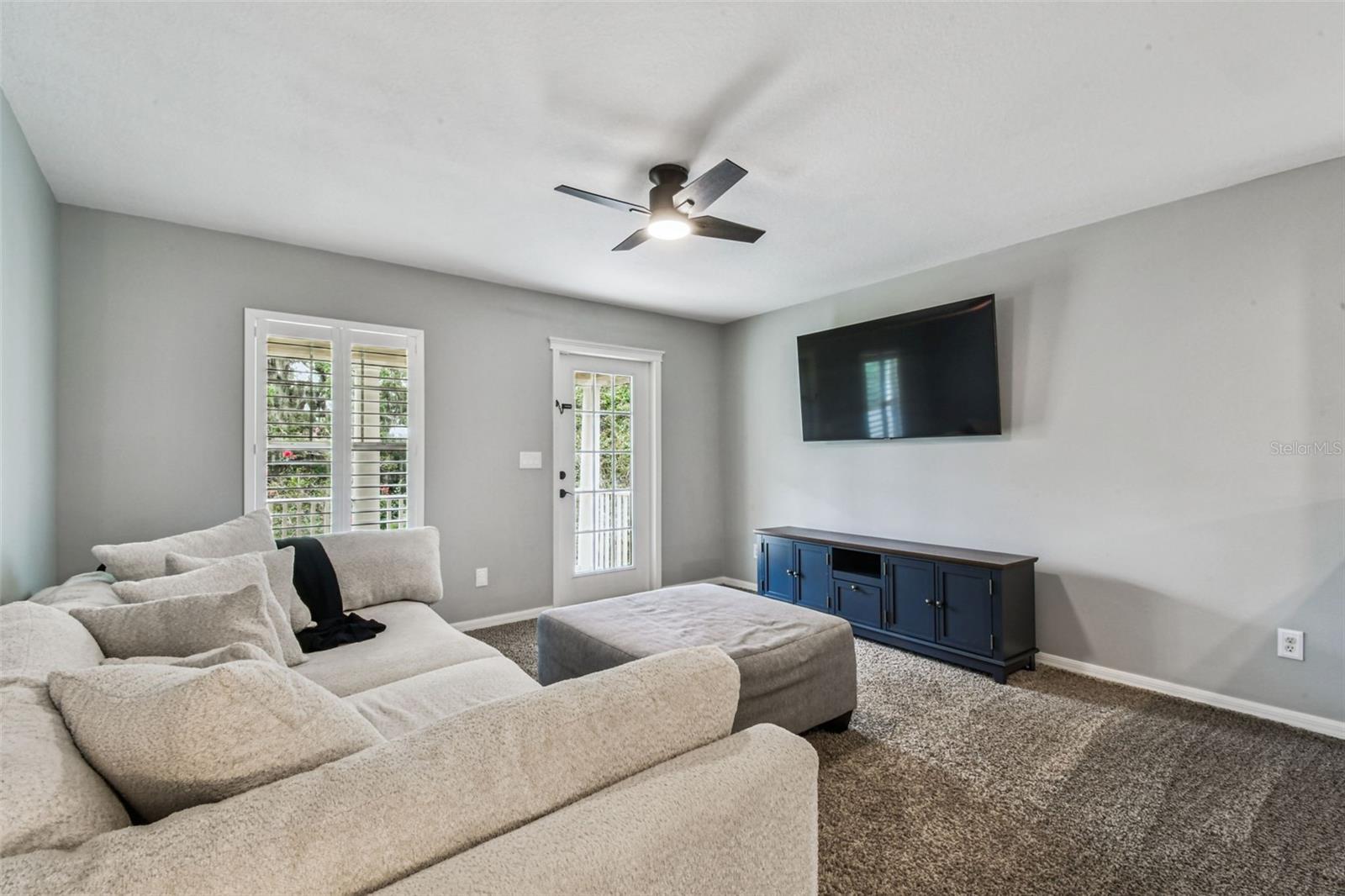 Image 41 of 89 For 5907 Beaconpark Street
