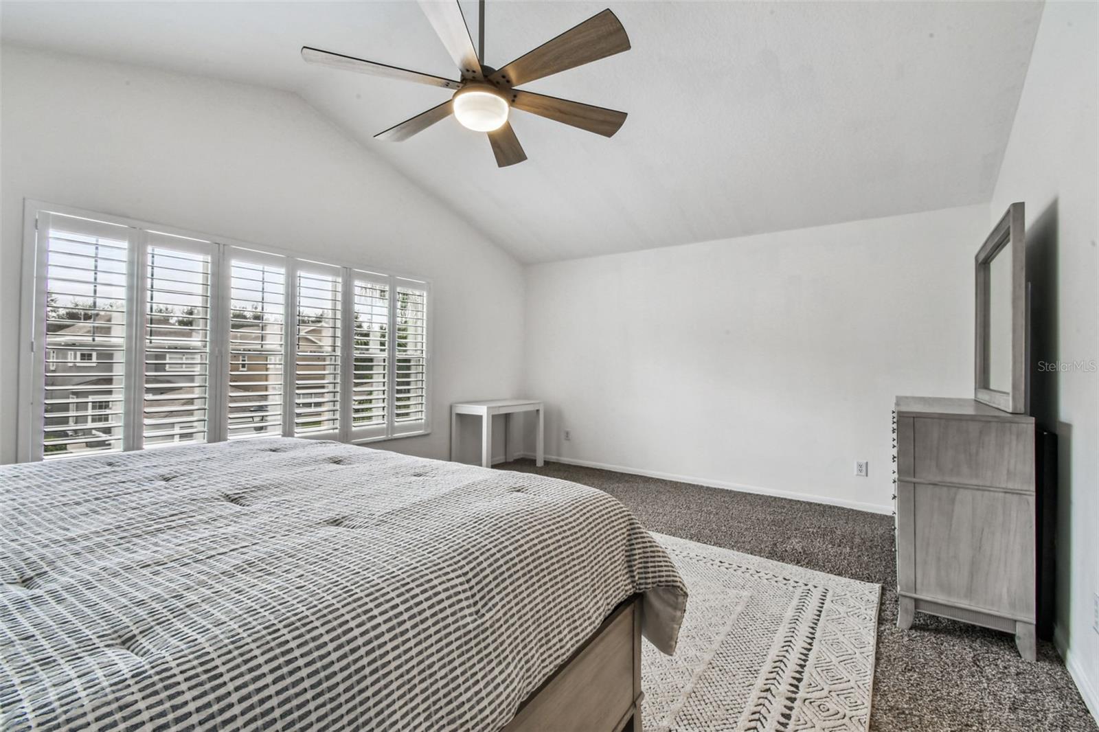 Image 62 of 89 For 5907 Beaconpark Street