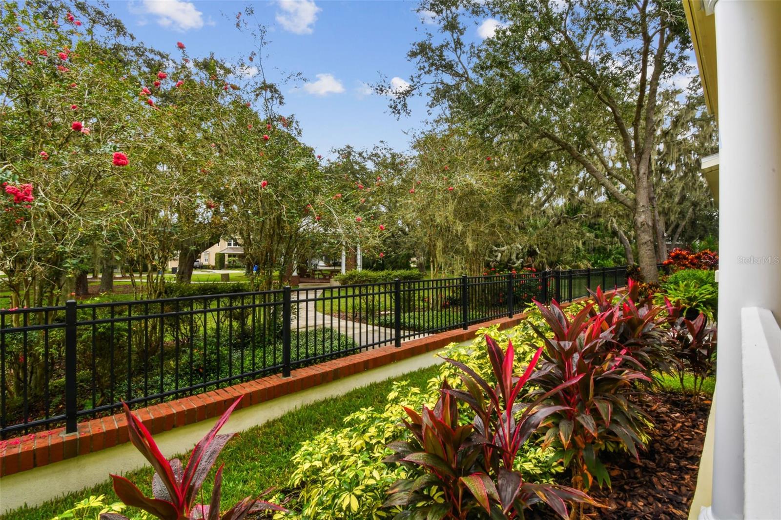 Image 8 of 89 For 5907 Beaconpark Street