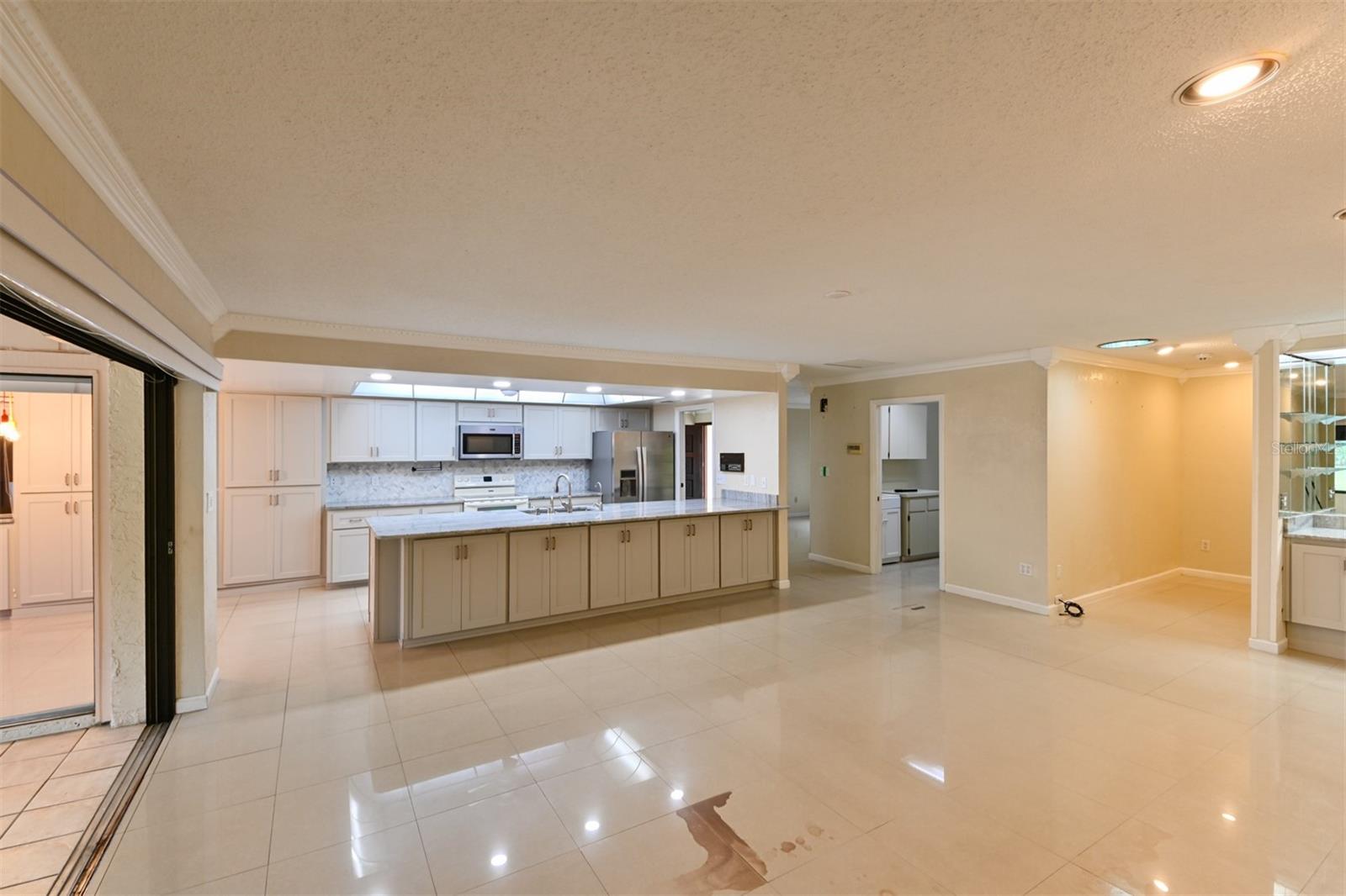 Image 10 of 48 For 13907 Wellesford Way